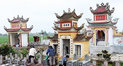 Xem phong thủy trước khi chuyển nhà, cả gia đình bình an - 1