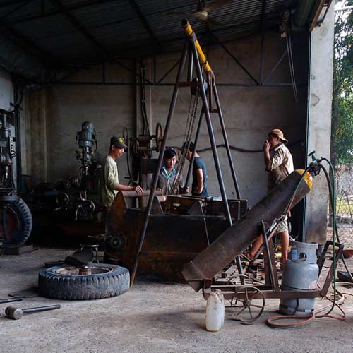 Đại tướng quân quot;hai lúaquot; bán máy bay lấy tiền giúp nông dân - 1