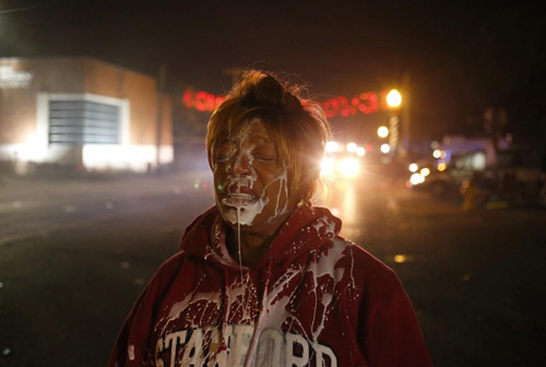 Mỹ: Cảnh sát bắn người được gỡ án, bạo lực bùng nổ - 4