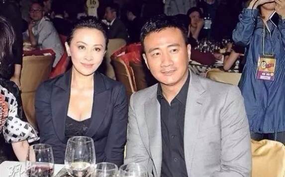 Những người đẹp quot;lăng nhăngquot; nhất làng Cbiz - 3