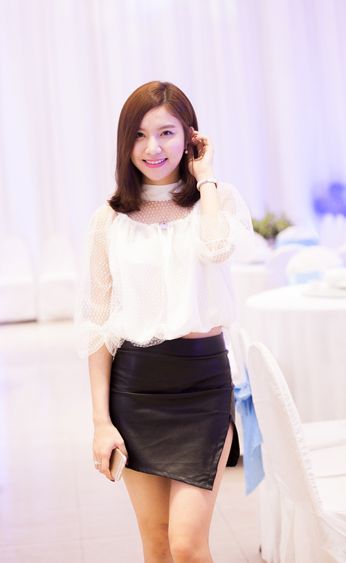 Tuấn Hưng cùng vợ làm đầy tháng cho con trai Su Hào - 12