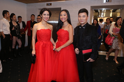 Hồng Nhung, Đoan Trang quot;chân ngắnquot; vẫn nổi bật - 2