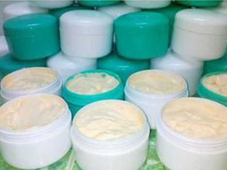 Mốt lột da: Thích trắng ở đâu cũng quot;chiềuquot; - 1