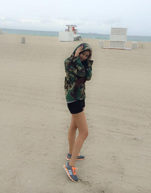 Khi Mai Phương Thúy quot;chánquot; giày cao gót - 5