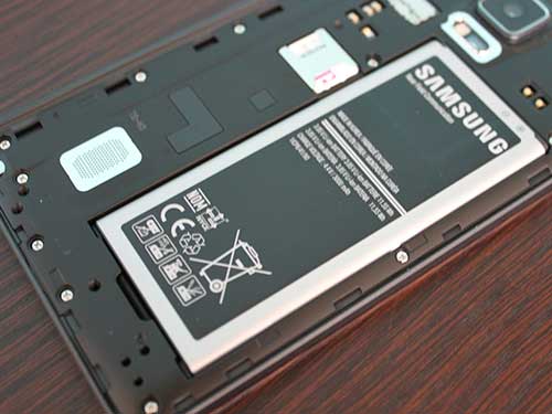 Samsung Galaxy Note Edge có gì hơn iPhone 6 Plus? - 4