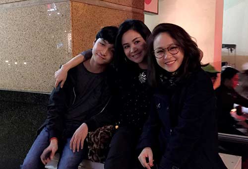 Thanh Lam lên chức bà ngoại ở tuổi 45 - 10