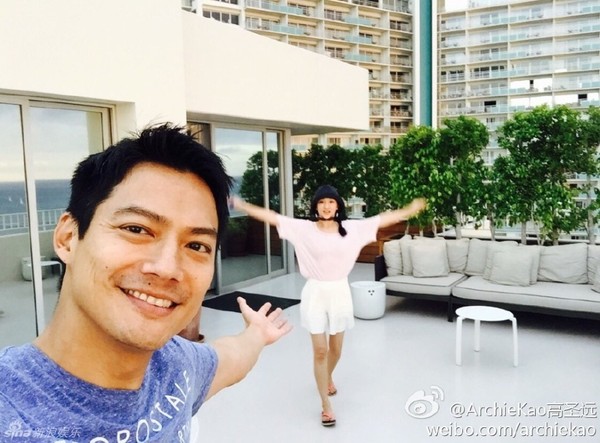 Vợ chồng Châu Tấn ngọt ngào đi nghỉ ở Hawaii - 2