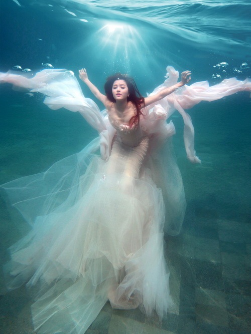 Bích Phương Idol bị mẹ hối thúc cưới chồng - 11