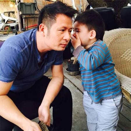 Ngân Khánh xinh tươi, nhí nhảnh trên du thuyền - 8