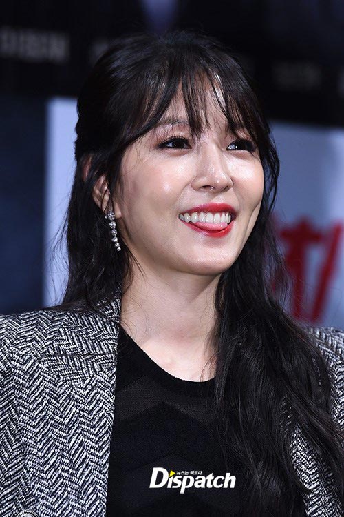 quot;Nữ hoàng nhạc pop Hànquot; BoA bị chê già nua - 1