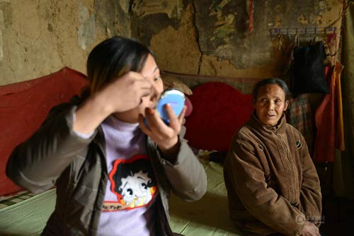 Ước mơ của chàng trai nghèo được làm phụ nữ - 4