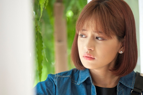 Chi Pu quot;gây sốtquot; khi được Nhan Phúc Vinh cõng trên vai - 5