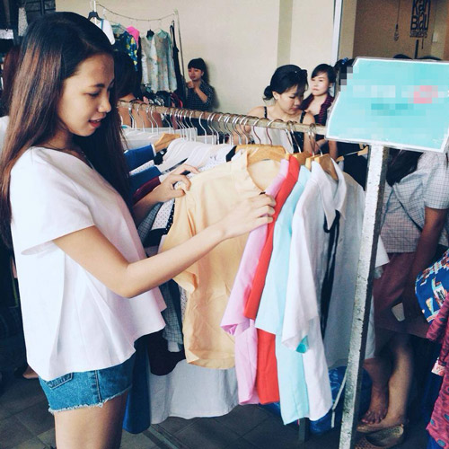 Thứ Sáu đen: Chen chúc quot;bẹp ruộtquot; vì hàng giảm giá - 8