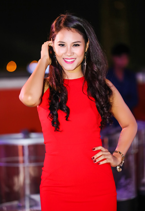 Lưu Hương Giang đẹp hút hồn đi sự kiện - 7