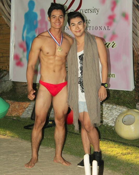 Hot: Mẫu Việt giành giải cao tại đấu trường quốc tế - 1