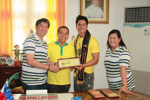 Hot: Mẫu Việt giành giải cao tại đấu trường quốc tế - 12