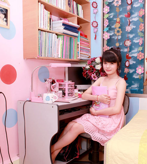 Tham quan phòng ngủ hồng lãng mạn 4 hot girl xinh xắn - 10