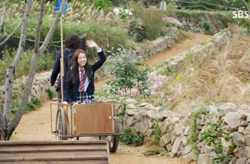 Ngắm nhà nhỏ xinh trong phim Hàn đang gây sốt “Pinocchio” - 7