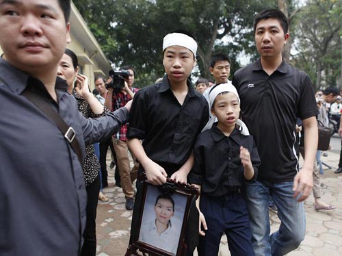 Luật sư các bên nói gì trước ngày xử vụ Cát Tường? - 2