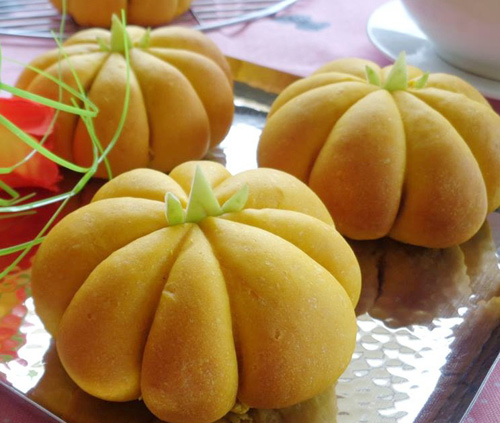 Bánh mì bí đỏ cả nhà đều thích - 12