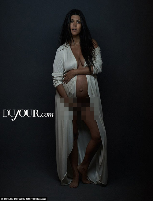 Chị gái Kim Kardashian tự tin khoe ảnh nude bầu - 4