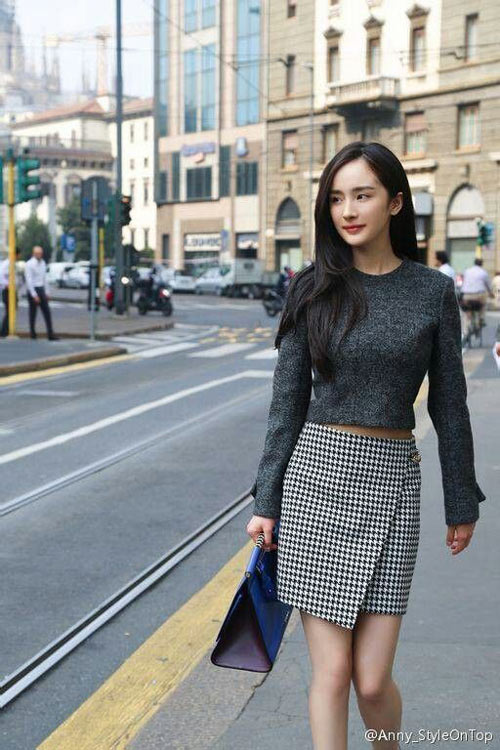 Gái một con Dương Mịch đẹp nõn nà, mặc sành điệu - 1