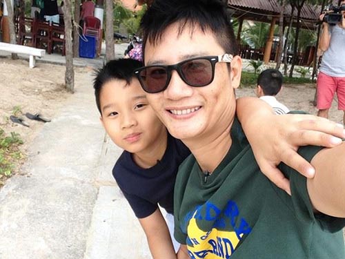 Hoàng Bách: Từng lo hai bố con bị #039;ném đá#039; - 2