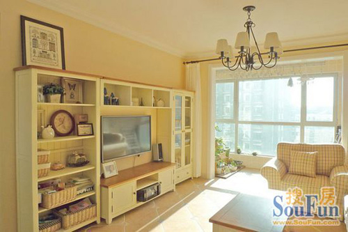 Vợ chồng trẻ biến căn hộ 94m2 cũ kĩ thành tổ ấm tuyệt vời - 1