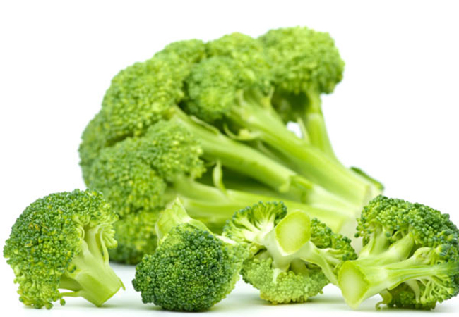 Bông cải xanh

Bông cải xanh được cho là một thực phẩm giảm cân lý tưởng bởi giàu chất dinh dưỡng và ít calo. Loại rau lá xanh này chỉ chứa 34 calo/100 gram.
