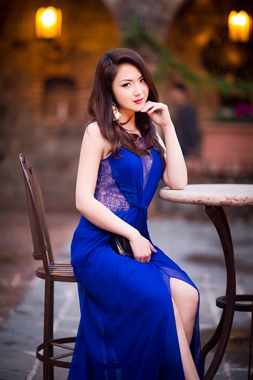 HH Jennifer Chung xinh đẹp hội ngộ danh ca Ý Lan - 2