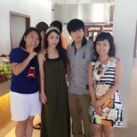 Jeon Ji Hyun lấy tay che bụng bầu 5 tháng - 8