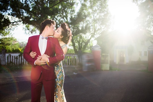 Thiệp cưới giản dị của Lê Khánh và bạn trai 10 năm - 4