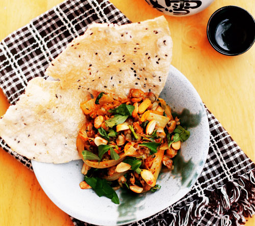 Hương vị miền Trung trong hến xúc bánh đa - 10