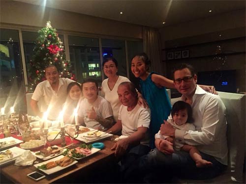 Đoan Trang hạnh phúc với Noel đầu tiên ở nhà chồng - 2