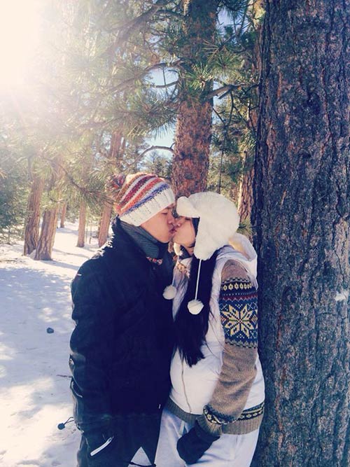 HH Diễm Hương tình cảm với bạn trai trên tuyết - 6