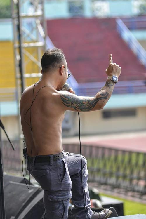 Lý Hải khoe khoảnh khắc quot;ăn bốcquot; đáng yêu của con gái - 5