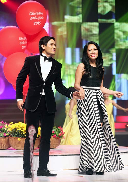 Minh Luân khoe vẻ điển trai bên Trương Quỳnh Anh - 19