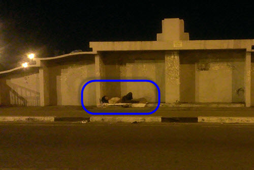 Đêm đầu tiên “không cho tiền người ăn xin” ở TPHCM - 1