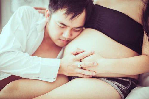 Bộ ảnh bầu táo bạo của mẹ 9x Sài Thành - 3