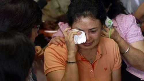 Indonesia đính chính mới vớt được 3 thi thể nạn nhân QZ8501 - 12