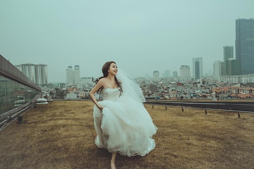 Trà Ngọc Hằng úp mở việc lên xe hoa năm 2015 - 2
