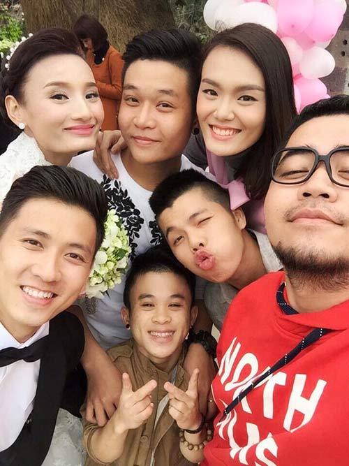 Đỗ Mạnh Cường về Quảng Bình dự lễ cưới của quot;gà cưngquot; - 8