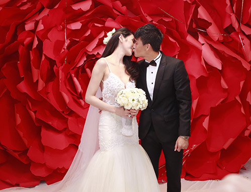 Công Vinh tất bật chuẩn bị cho đám cưới ở Nghệ An - 5