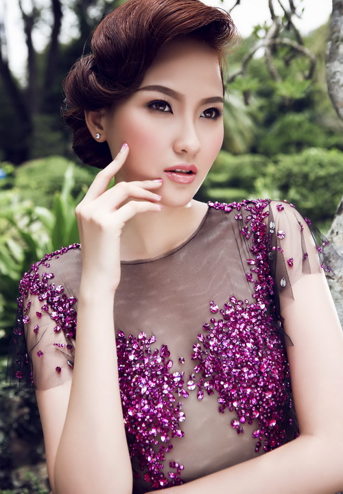 Ứng viên Hoa hậu Hoàn vũ VN 2015 rạng ngời trước quot;giờ Gquot; - 8