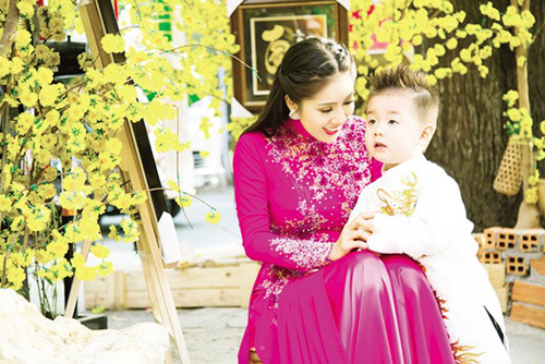 Diễn viên Lê Phương: Làm mẹ đơn thân ngay cả khi đang có chồng - 1