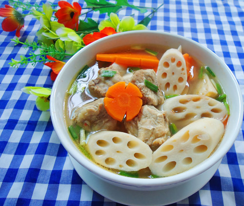 Củ sen hầm sườn non ngon cơm - 6