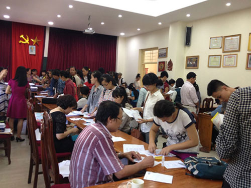 Tăng học phí: Ra trường, sinh viên sẽ thành “con nợ” - 1