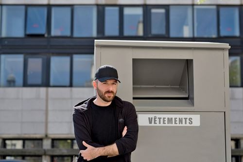 Demma Gvasalia tiếp quản quot;ngai vàngquot; tại Balenciaga - 2