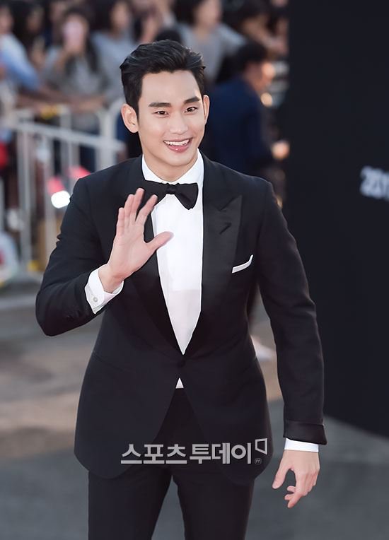 Kim Soo Hyun thắng giải Daesang tại Korea Drama Awards - 10