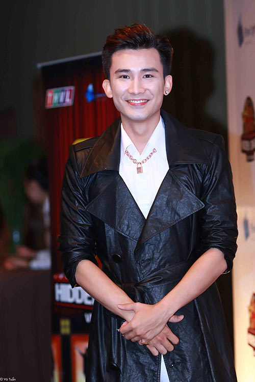 Khởi My ngày càng xinh đẹp với da trắng, eo thon - 8